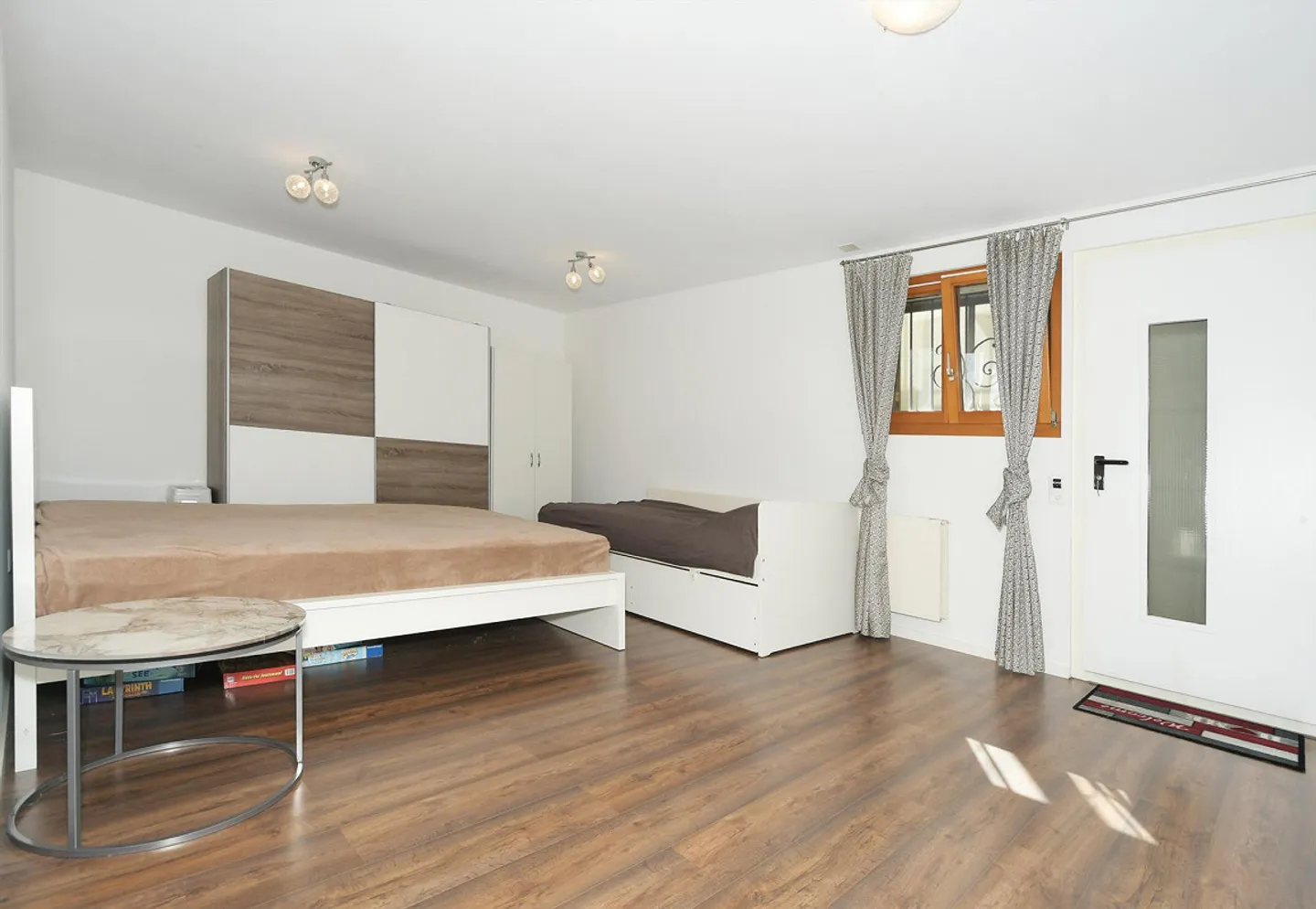 Geräumiges Familienhaus mit Garten - Foto 14 von 14