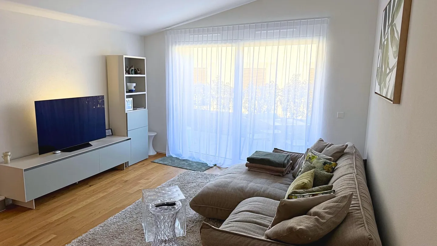 Appartement Attique Moderne à Martigny - Photo 2 sur 13