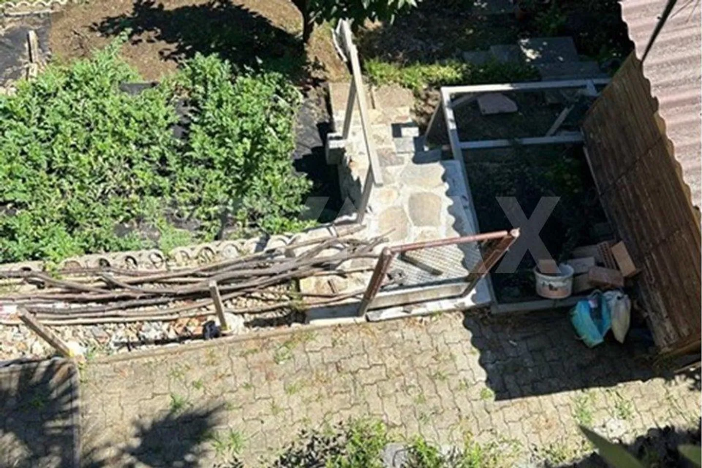 Terrain constructible à vendre - Photo 6 sur 10