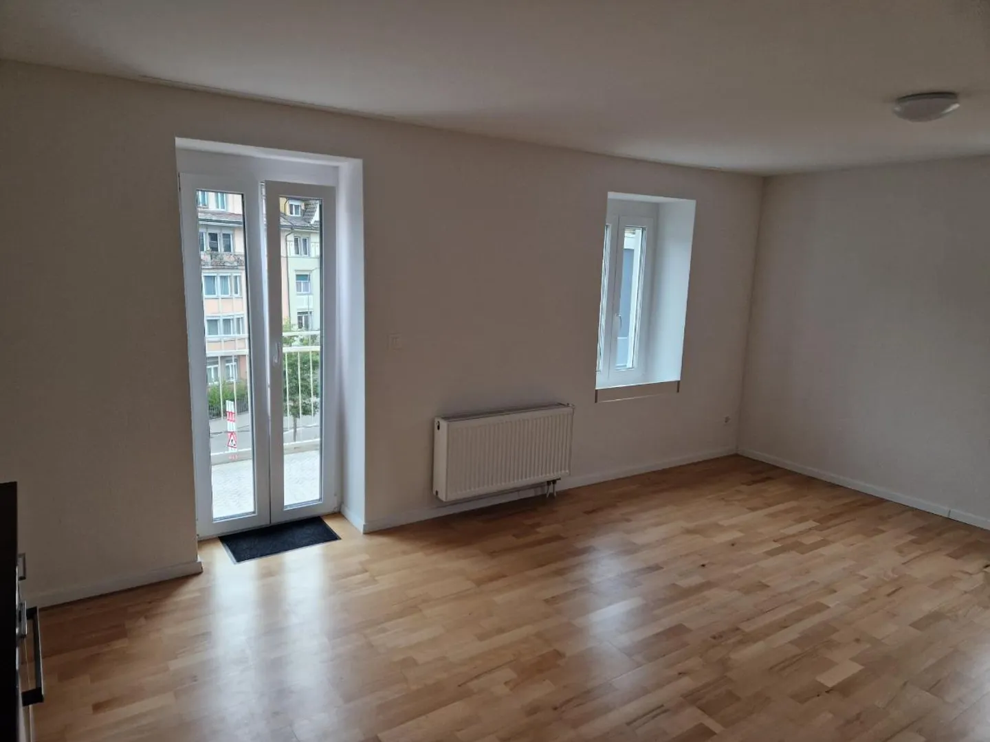 1.5 Room Apartment - Photo 2 of 5