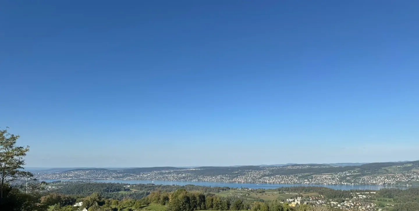 Vivre où la vue devient une expérience - appartement exclusif de 2,5 pièces - Photo 2 sur 9