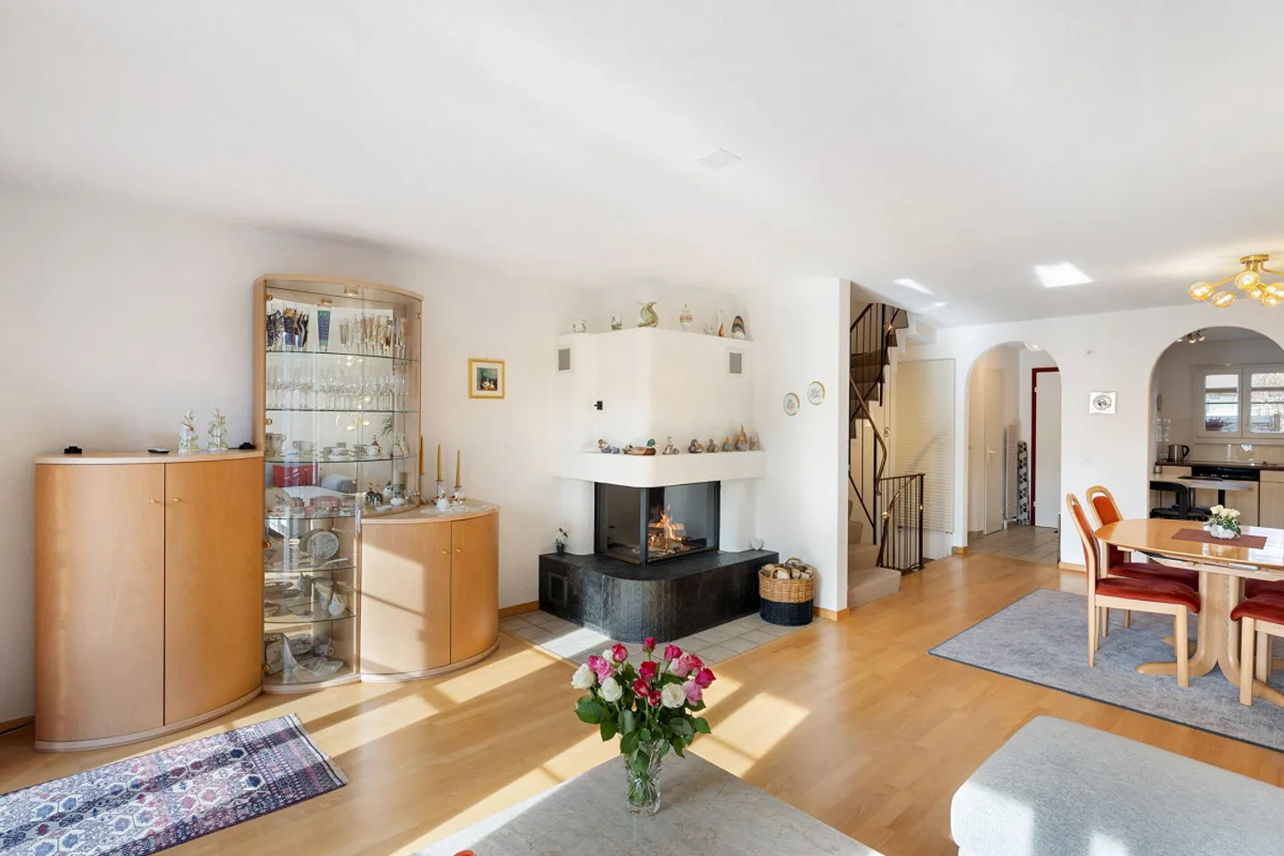 Charming Terraced House with Garden in Sunny Slope Location - Photo 3 of 31