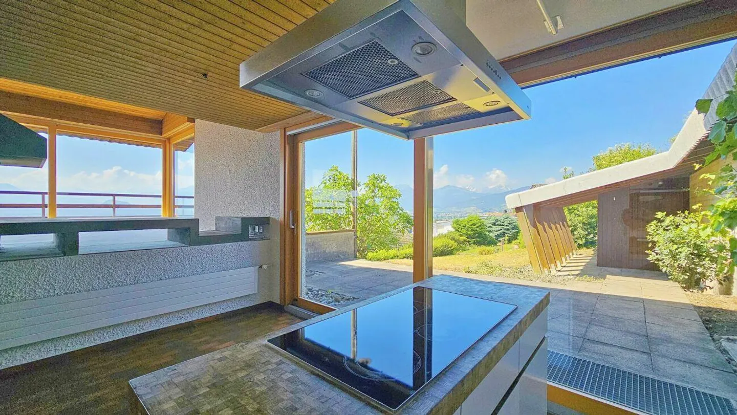 Maison individuelle spacieuse dans un emplacement privilégié avec vue imprenable - Photo 8 sur 22