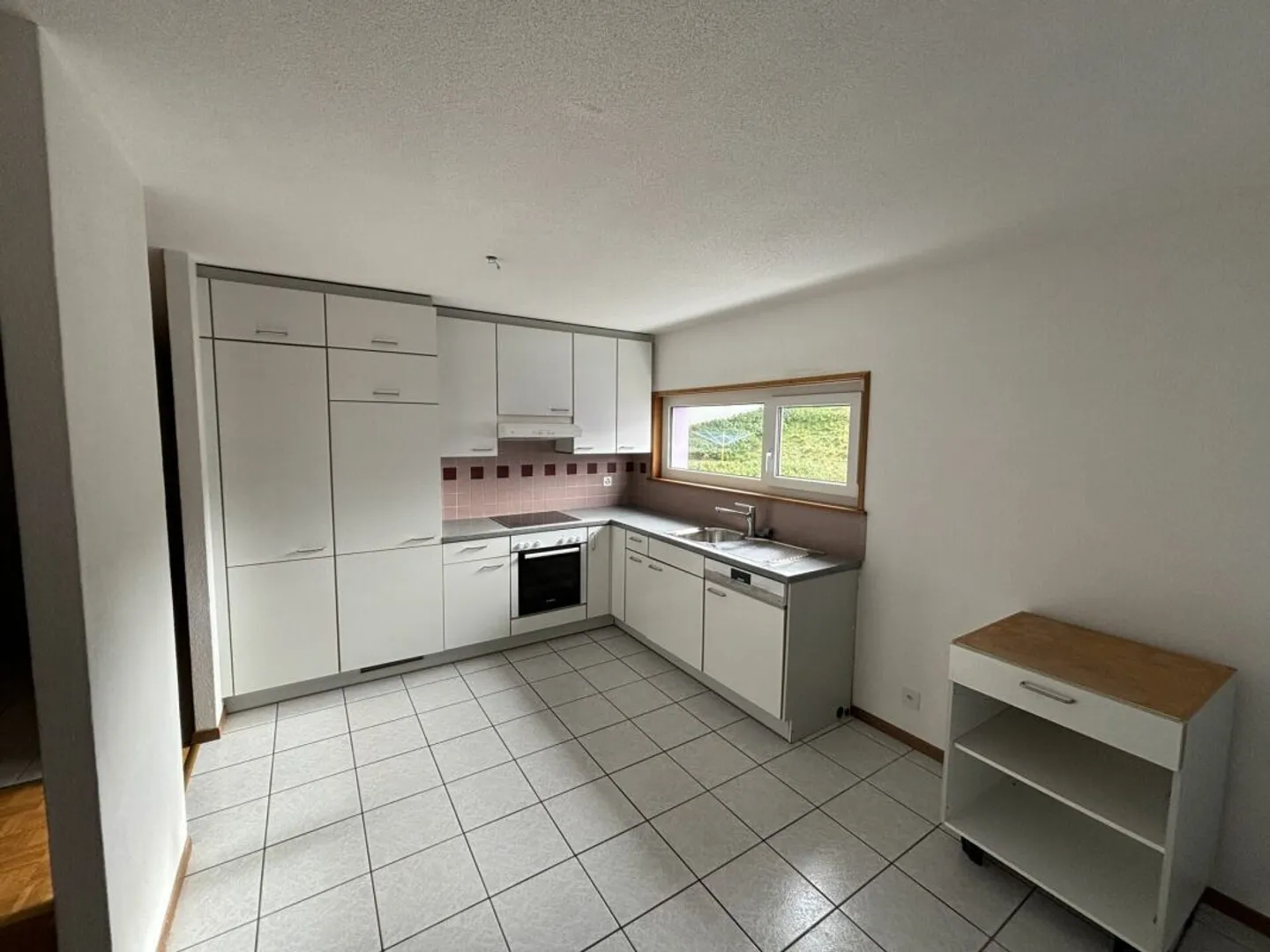 Beautiful 5.5-room apartment near nature - Photo 1 of 11