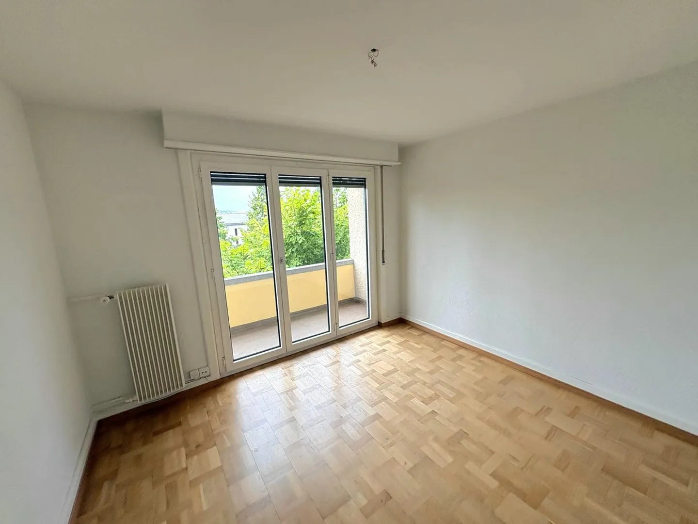 Bright 3-Room Apartment - Photo 1 of 8