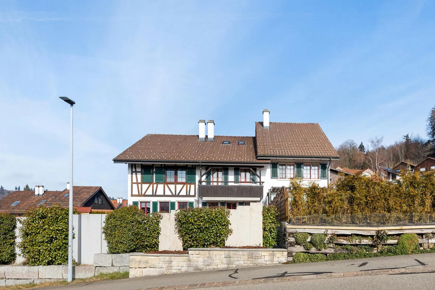 Charming Terraced House with Garden in Sunny Slope Location - Photo 21 of 31
