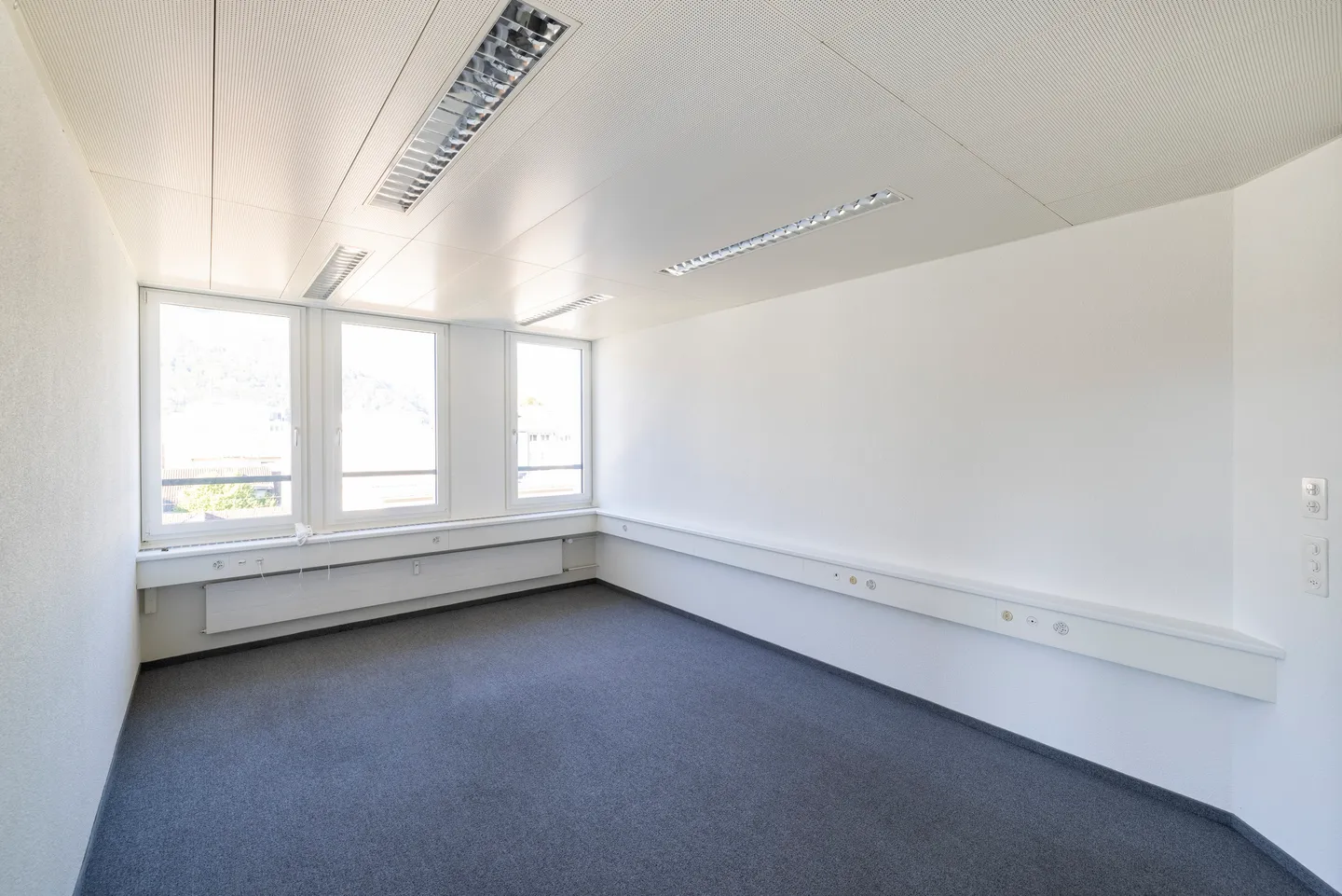Zentrale Bürofläche in Buchs - Foto 2 von 4