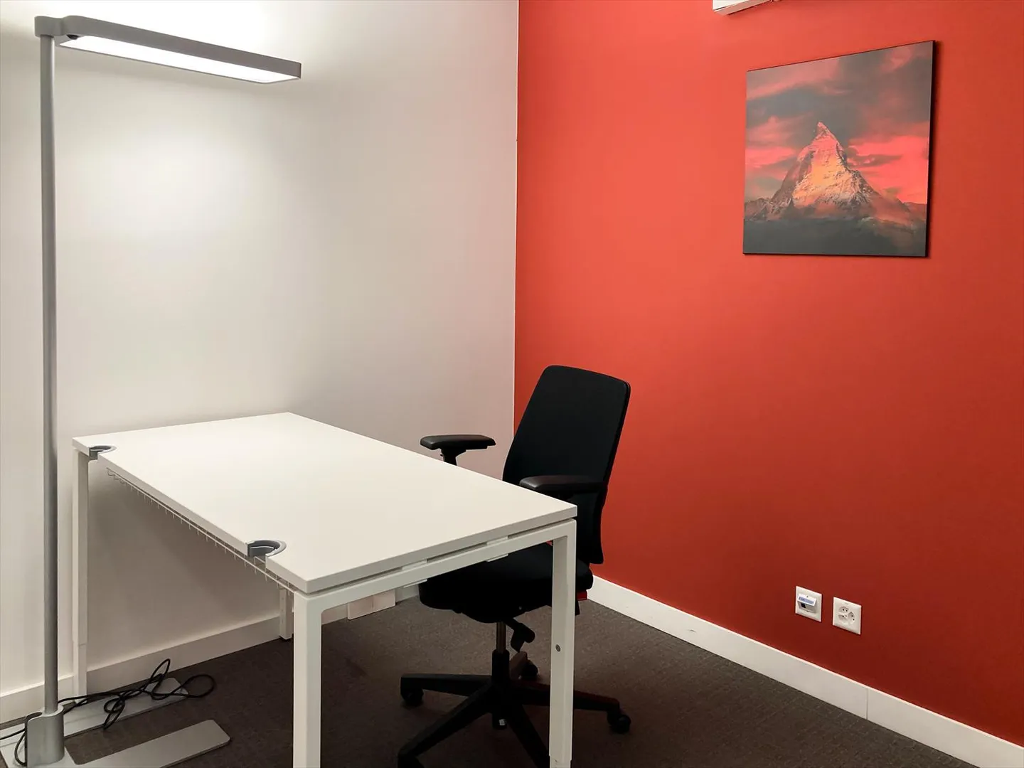 Ufficio professionale a Regus Quartiere Maghetti con condizioni flessibili - Foto 1 di 13