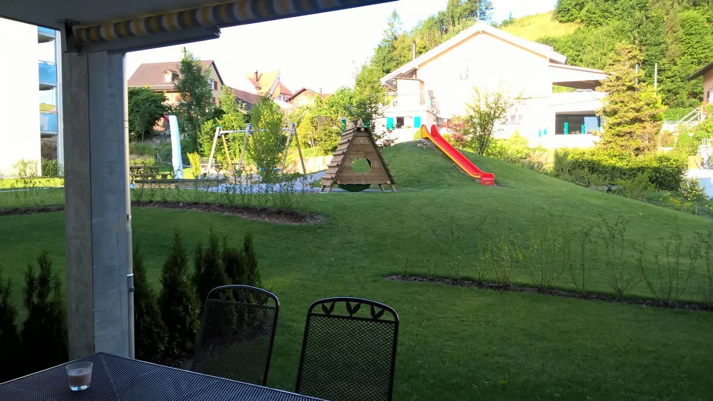 neuwertige 4.5 Zimmerwohnung - Foto 12 von 12