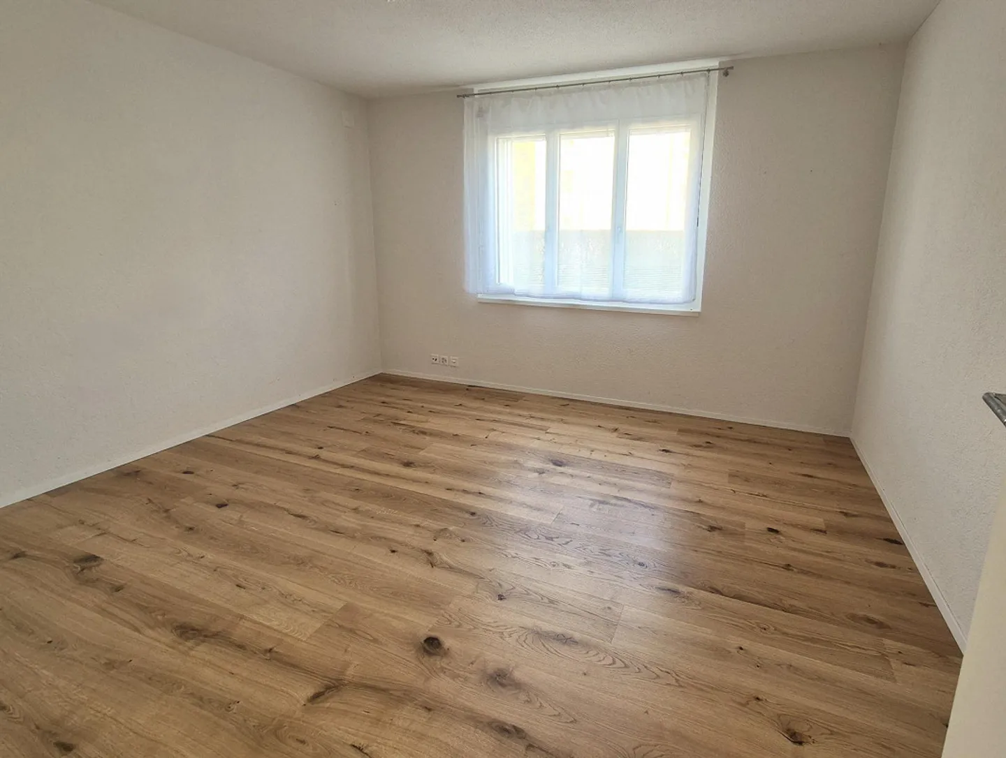 Appartement en duplex spacieux de 5,5 pièces (beaucoup d'espace extérieur/emplacement calme) - Photo 12 sur 21