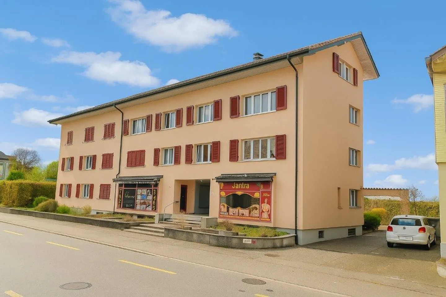 4-room apartment in Langenthal – 1st floor for rent - Photo 1 of 12