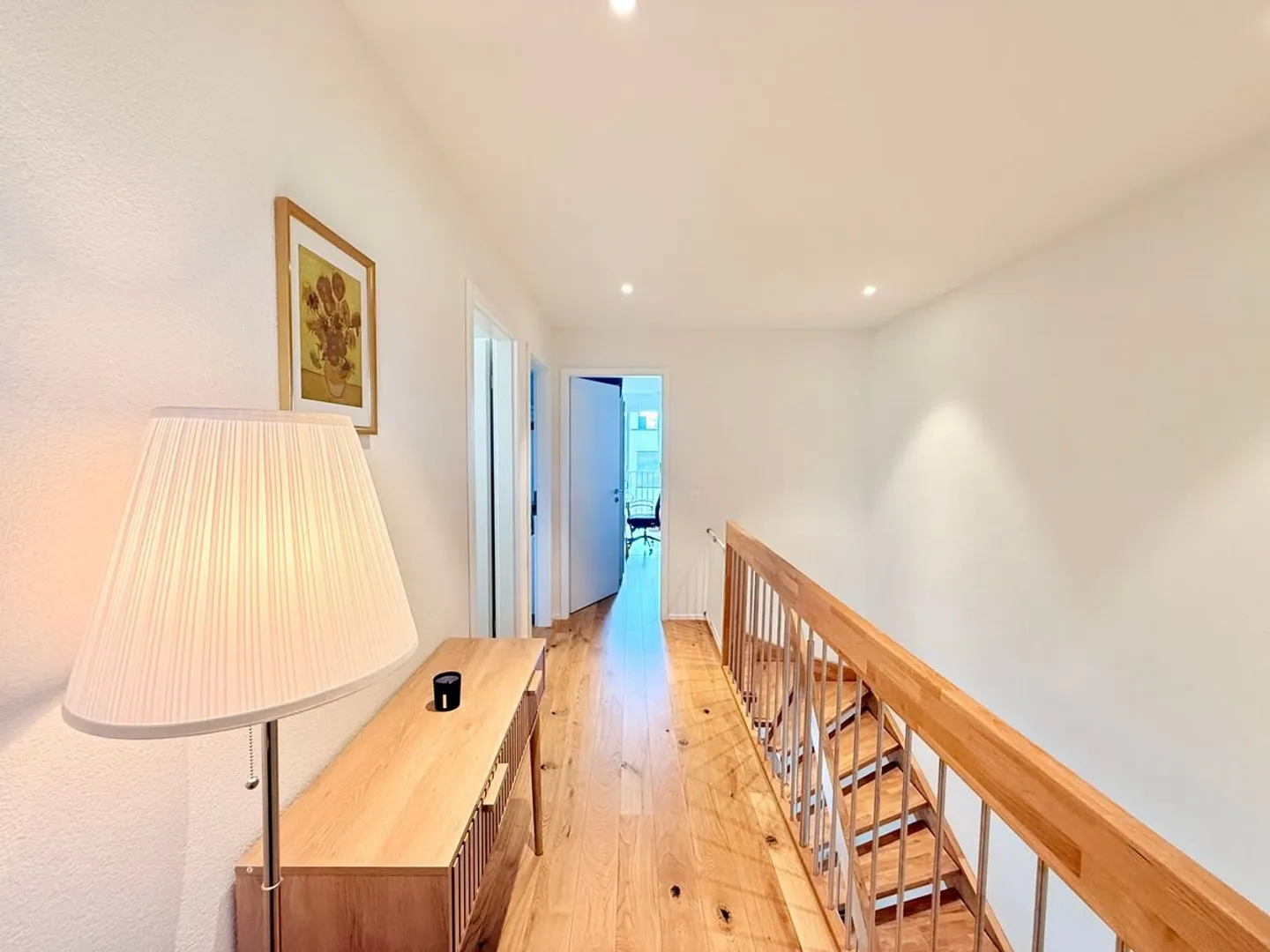 Attika-Neubau 4,5 Zimmer - Label Minergie Eco, Terrasse und außergewöhnliche Helligkeit - Foto 10 di 13