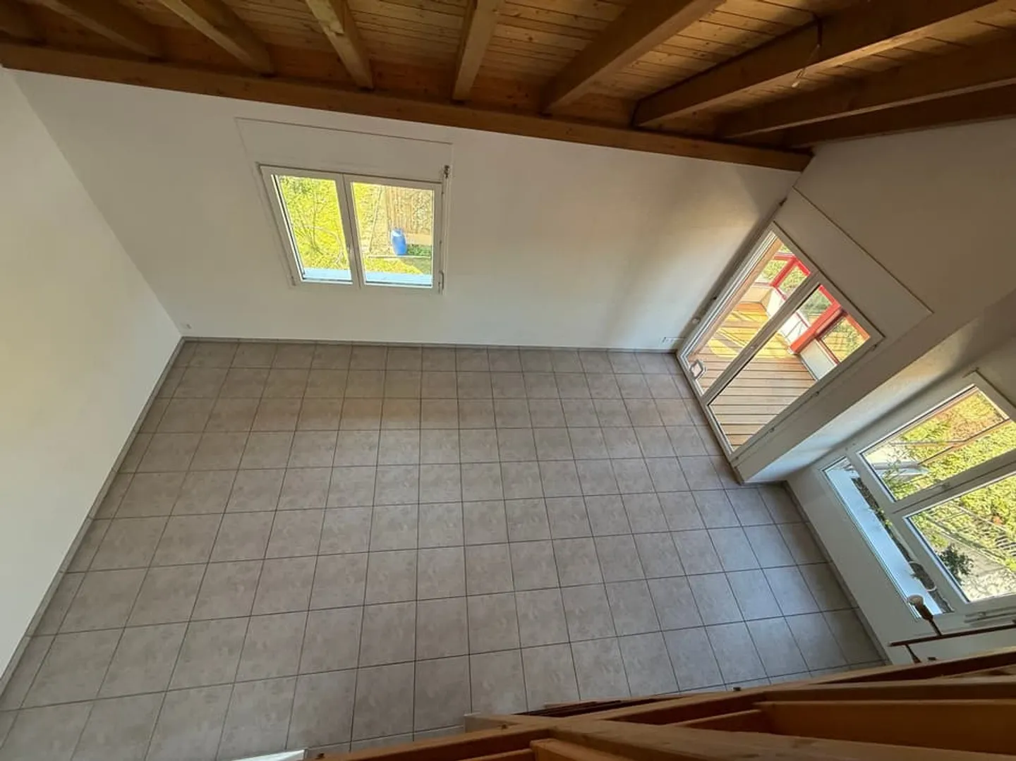 Appartamento galleria luminoso e spazioso di 4,5 locali con balcone e giardino d'inverno - Foto 5 di 13