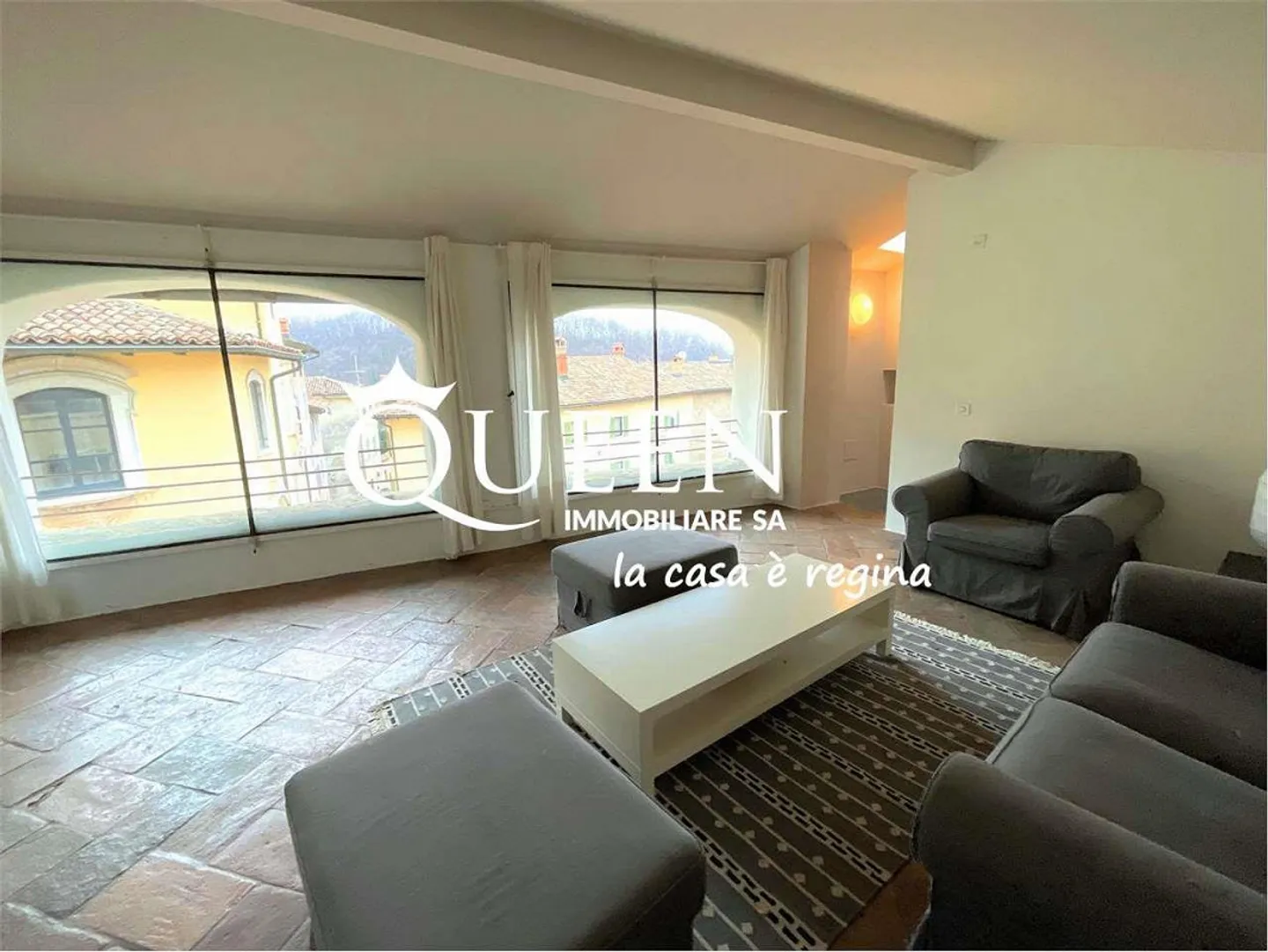 Arzo: charming house with two apartments, 6.5 rooms, 196 sqm, in the n - Photo 1 of 13