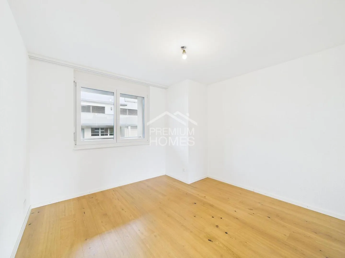 Penthouse mit atemberaubendem Blick auf Delémont und die Berge - Foto 2 von 10