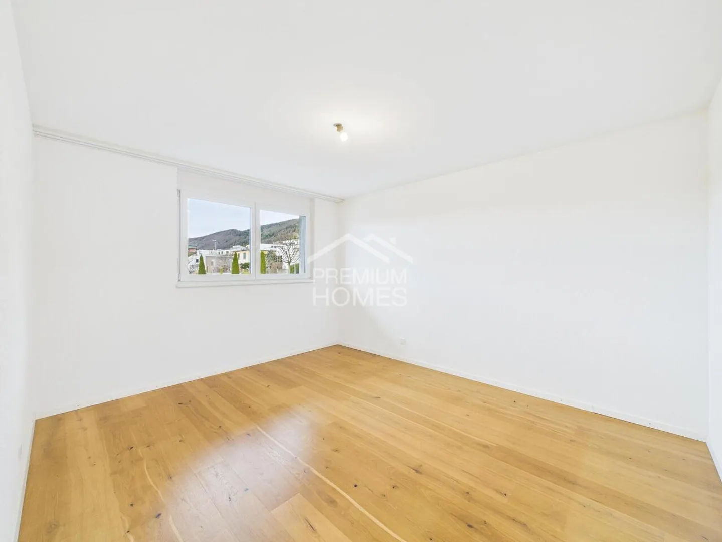 Penthouse mit atemberaubendem Blick auf Delémont und die Berge - Foto 4 von 10