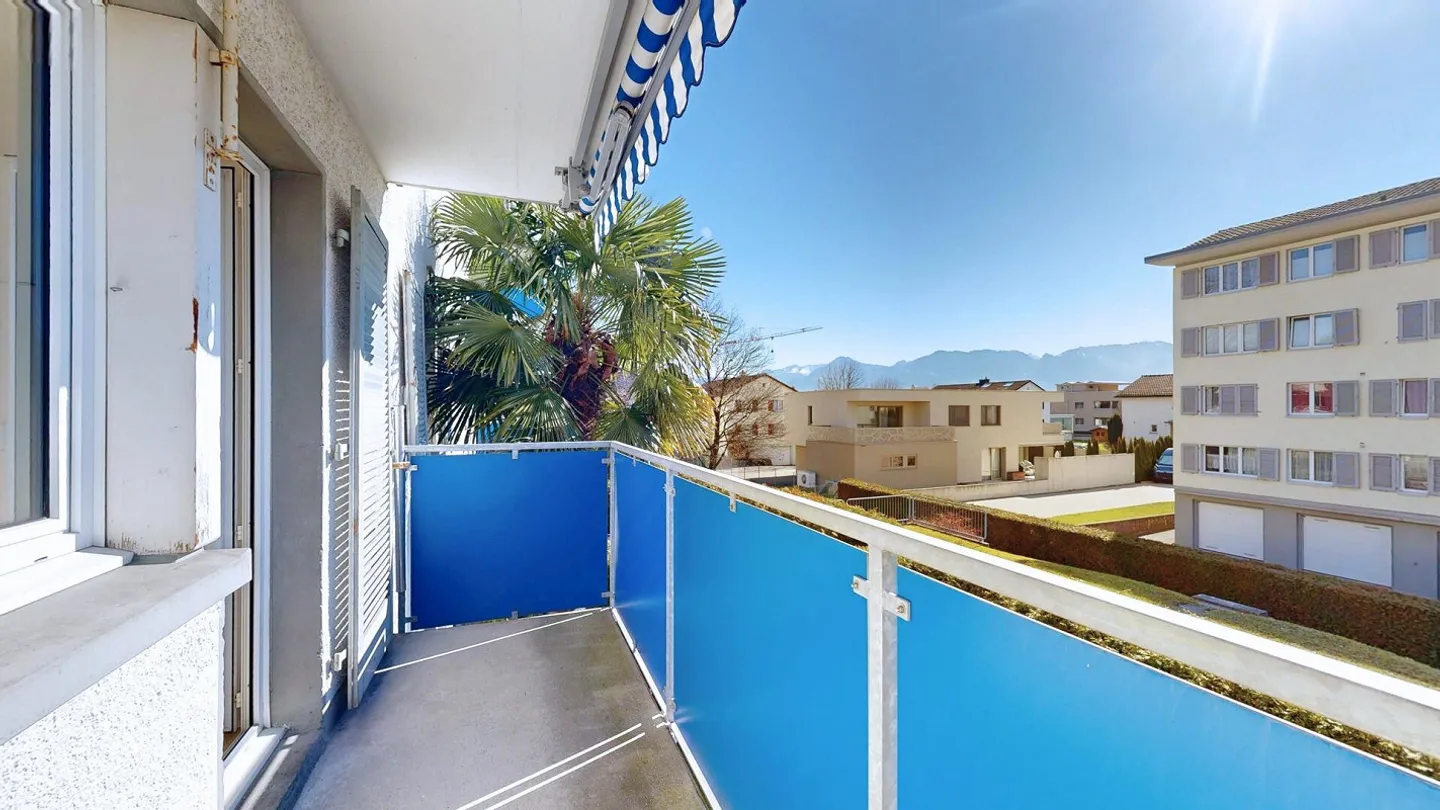 Modernized Condominium with 3.5 Rooms - Photo 12 of 16