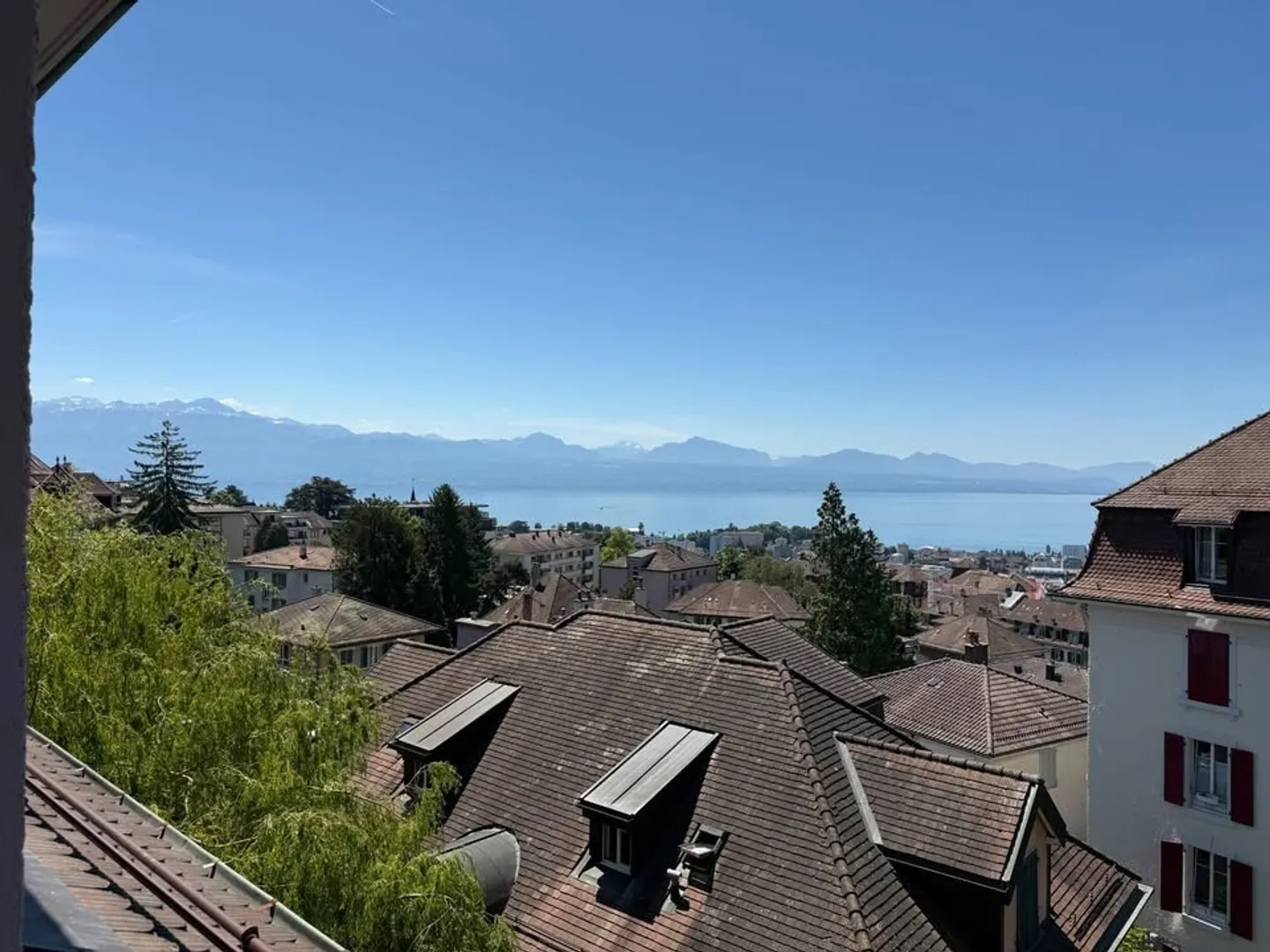 Loft Charmant avec Vue Lac - Photo 6 sur 11