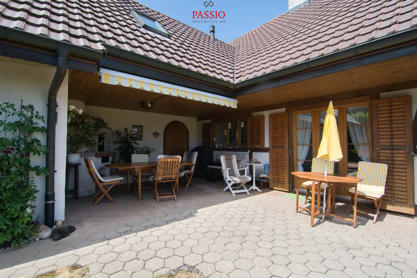 Grosses 8,5-Zimmer Haus mit Alpensicht und Gartenidylle - Foto 3 von 29