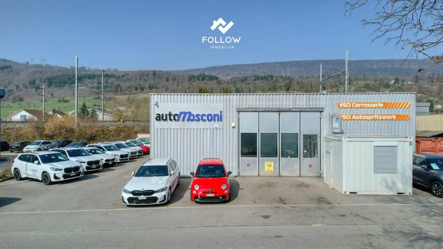 Proprietà commerciale spaziosa - Foto 10 di 16