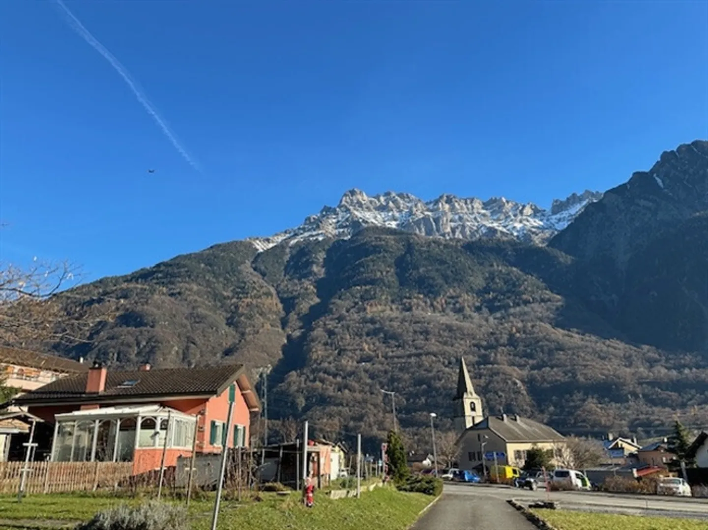 «SCHÖNE PENTHOUSE-ECKWOHNUNG IM ZENTRUM DES DORFES EVIONNAZ» - Foto 8 von 13