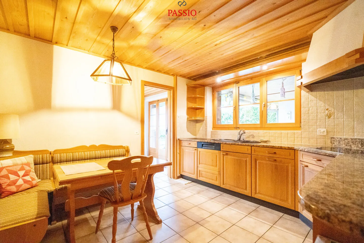 Grosses 8,5-Zimmer Haus mit Alpensicht und Gartenidylle - Foto 14 von 29