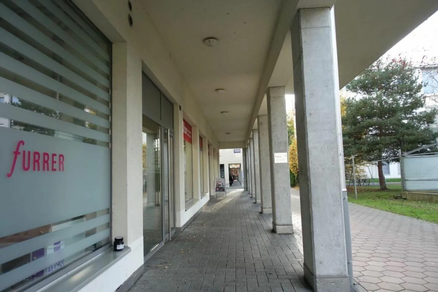 Posizione centrale Appartamento 4,5 stanze nel centro di Lyss - Foto 16 di 23