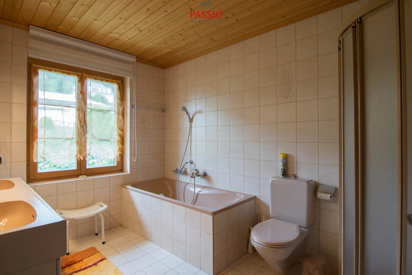 Grosses 8,5-Zimmer Haus mit Alpensicht und Gartenidylle - Foto 17 von 29