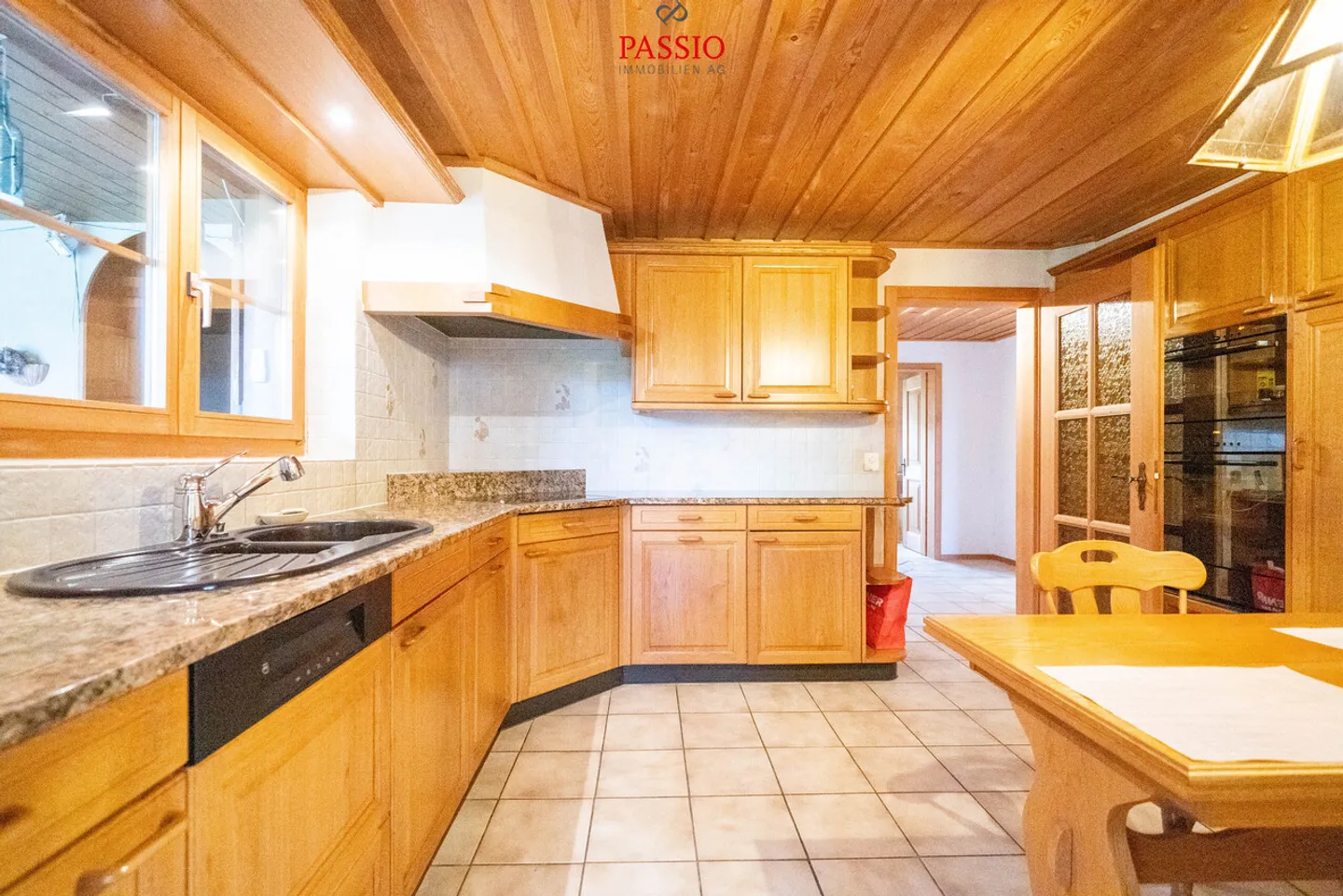 Grosses 8,5-Zimmer Haus mit Alpensicht und Gartenidylle - Foto 13 von 29