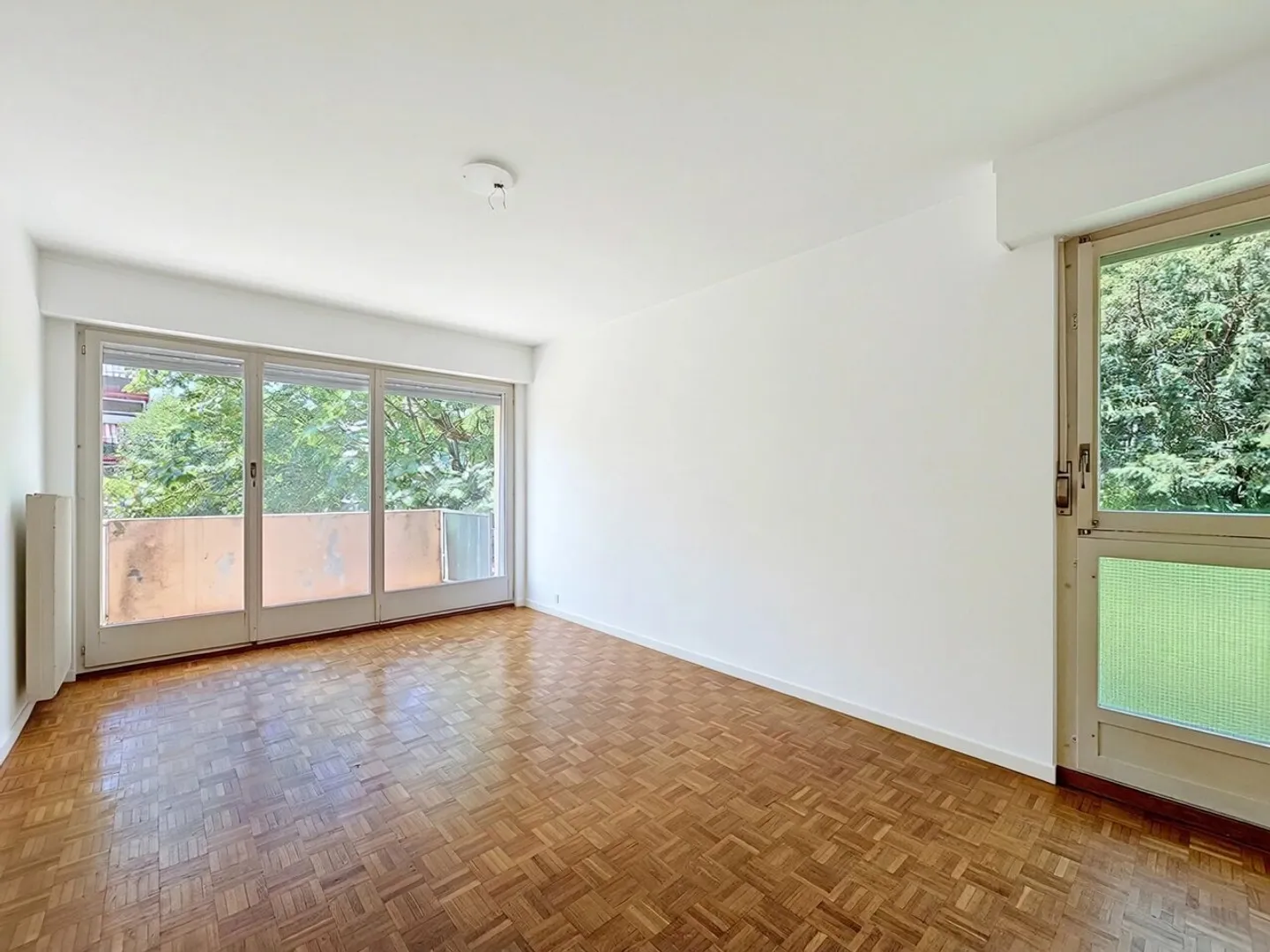 Appartement de 4 pièces à rénover proche du lac - Foto 8 di 13