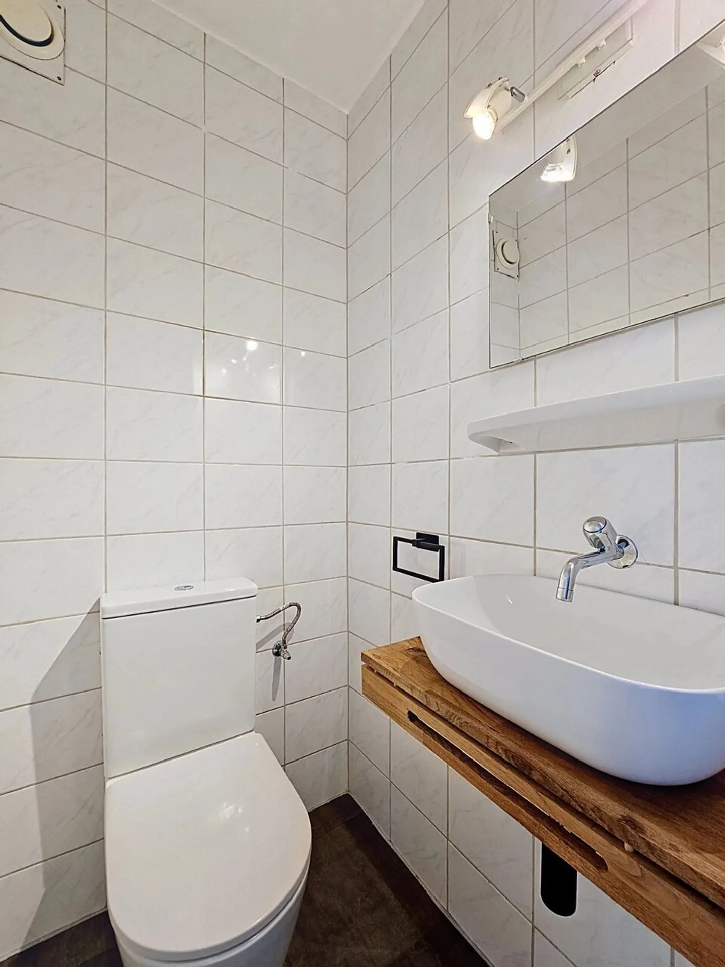 Appartement de 4 pièces à rénover proche du lac - Foto 11 di 13