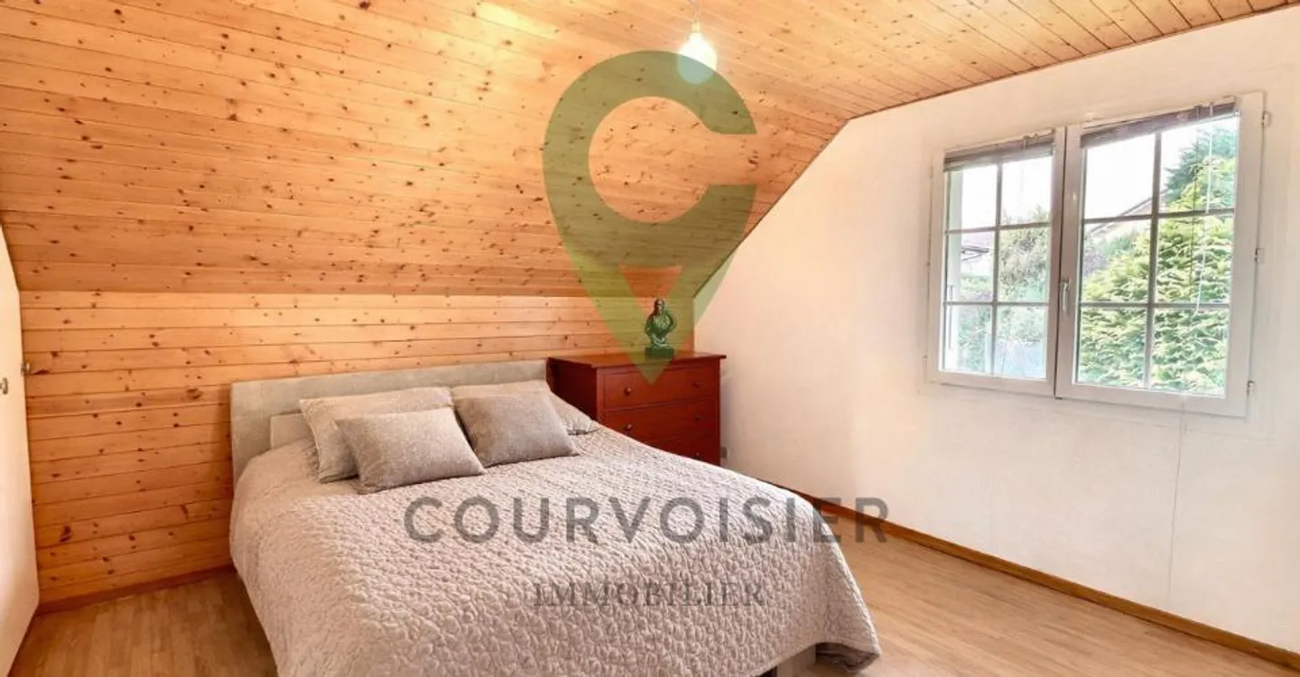 Charming Family Home in St-Légier - Photo 4 of 7