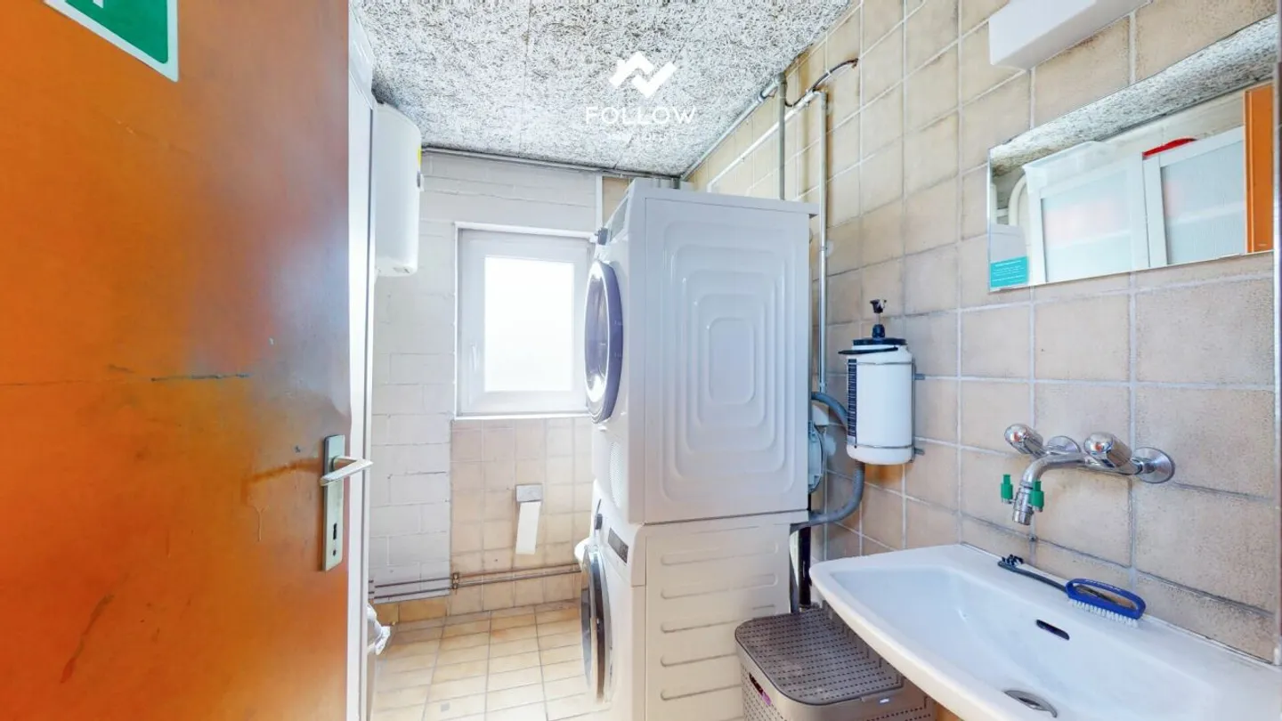 Proprietà commerciale spaziosa - Foto 14 di 16