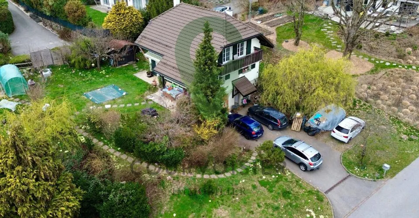 Charming Family Home in St-Légier - Photo 7 of 7