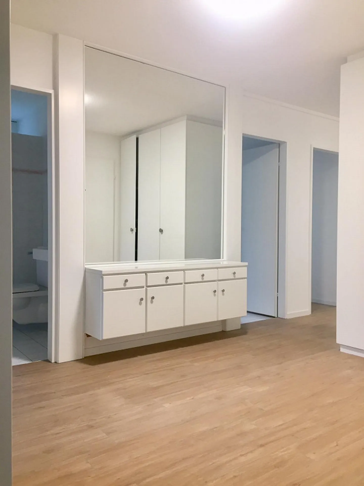 Appartamento 4.5 stanze con vista sulle montagne e sul lago - Foto 10 di 12