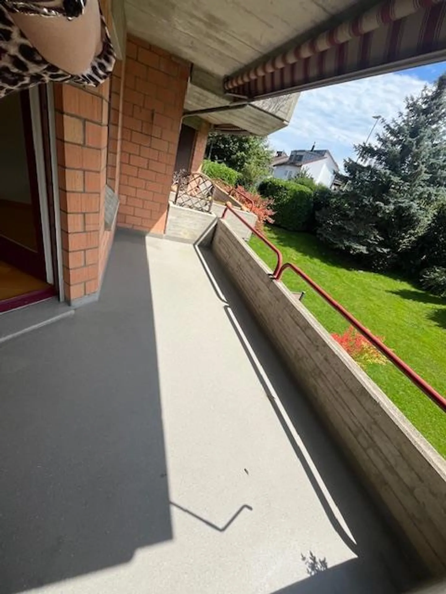 Wohnen im Grünen - helle Wohnung mit traumhaftem Ausblick vom Balkon - Foto 8 von 17