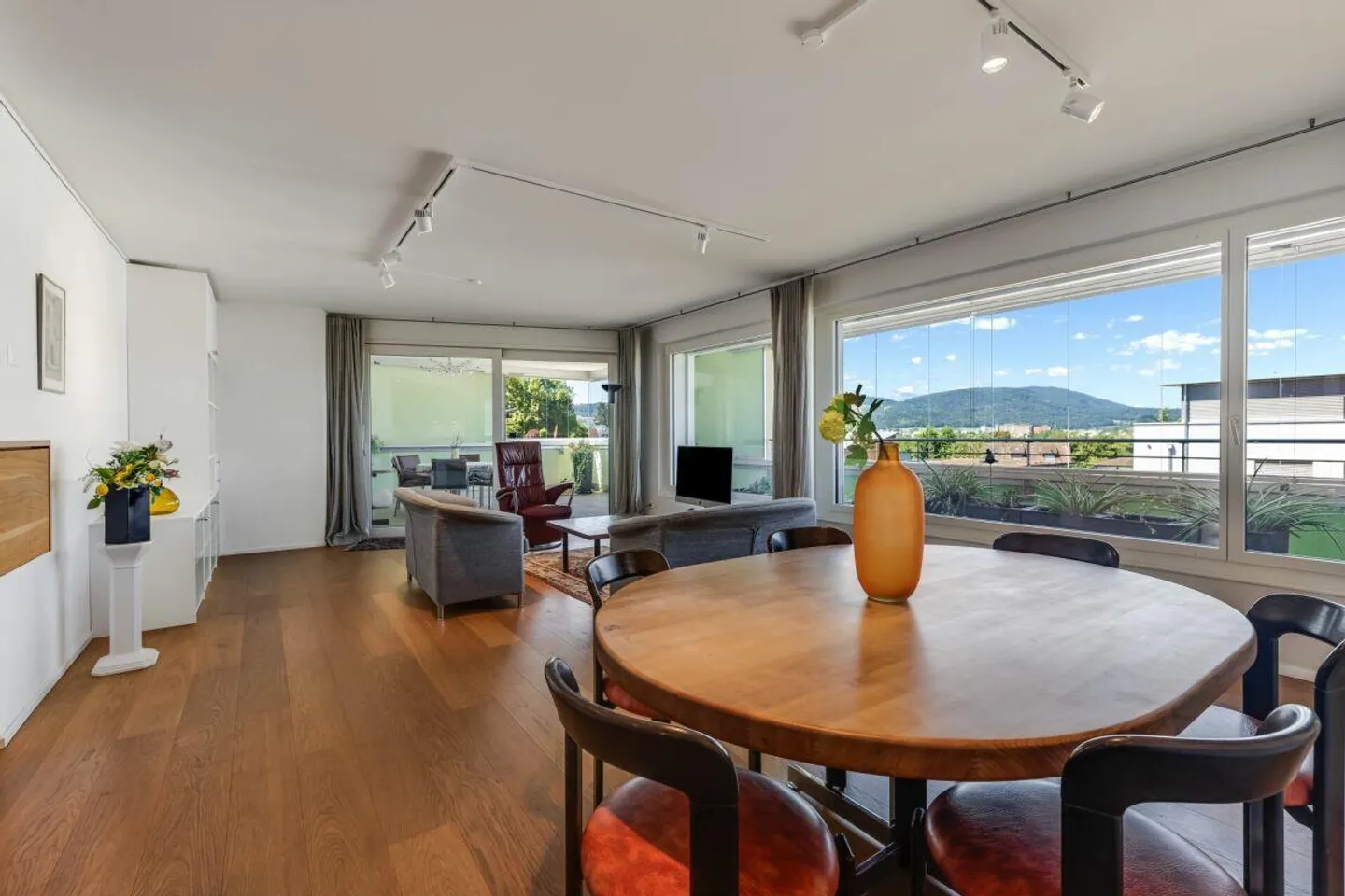 Modern 4.5-room apartment in Minergie-P standard - Photo 5 of 13