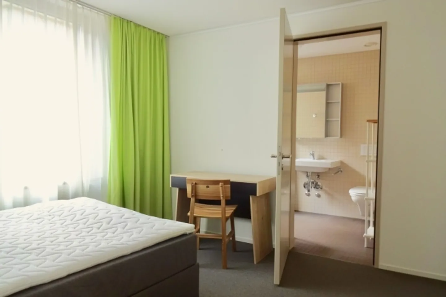 «ONLINE BESICHTIGUNG WG-Zimmer» - Foto 3 von 9