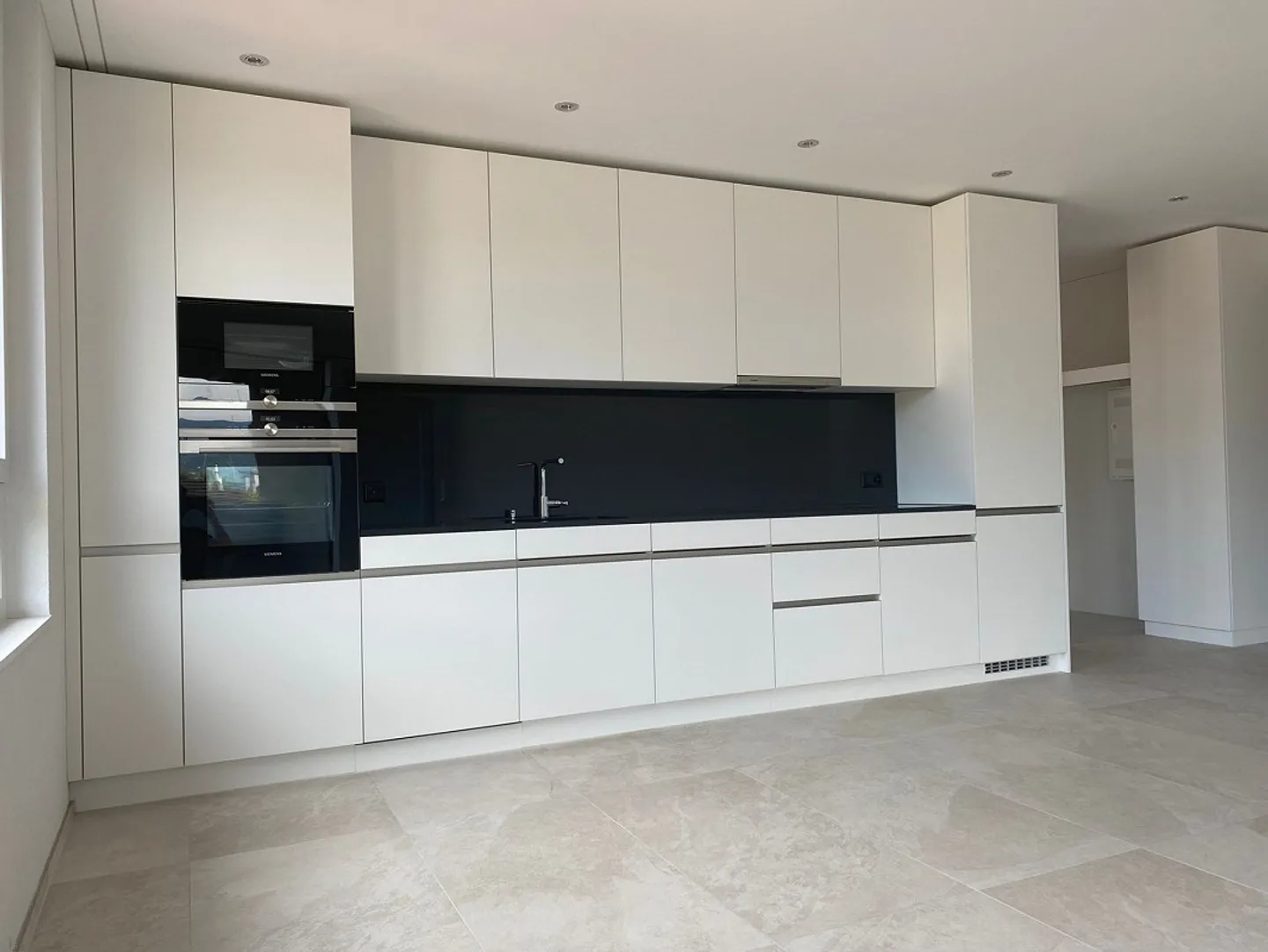 Exclusif - Appartement 2,5 pièces (2ème étage) - 17.10 - Photo 5 sur 10