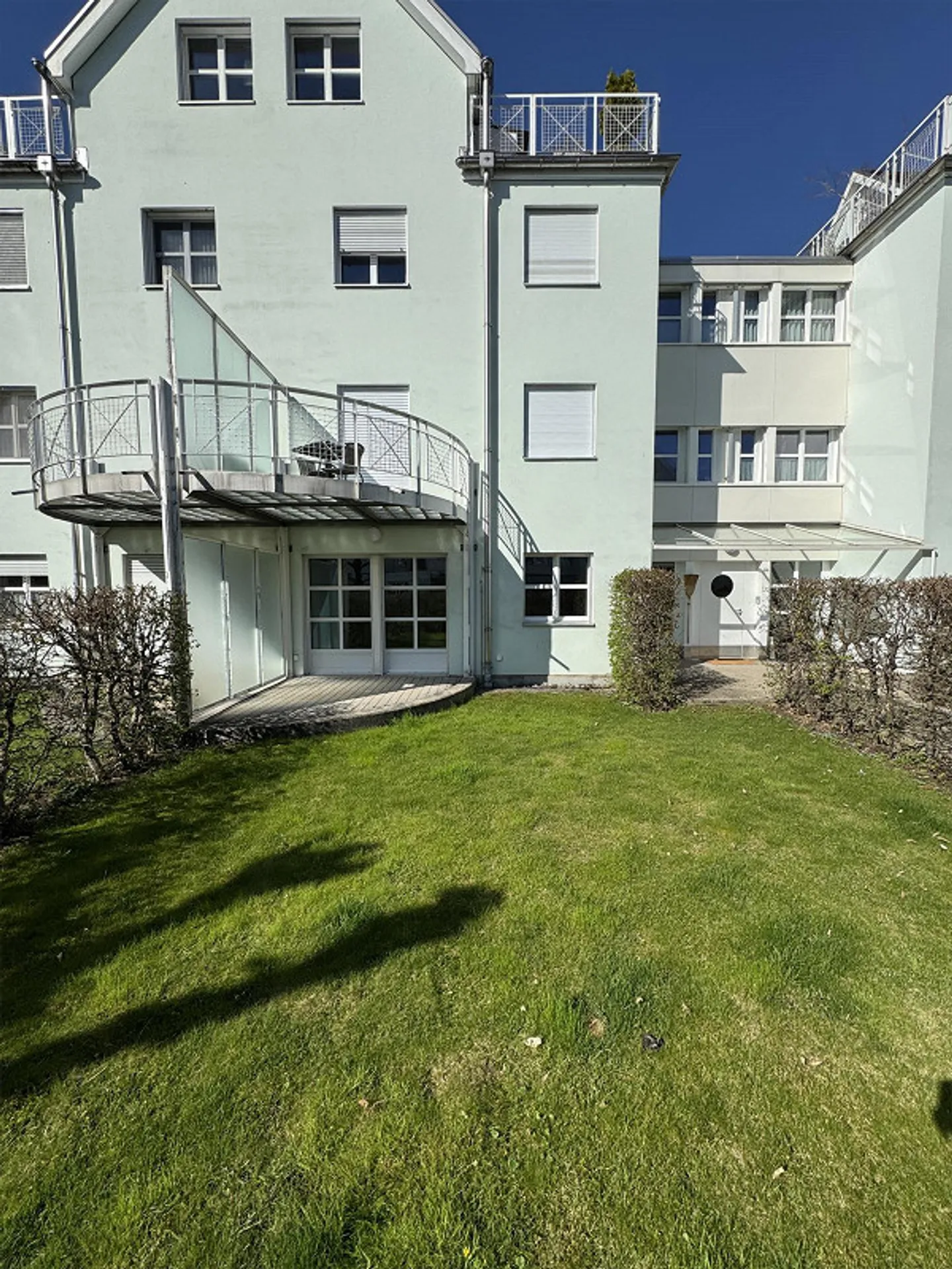 Moderno appartamento di 2,5 stanze con terrazza e giardino a Appenzell - Foto 8 di 8