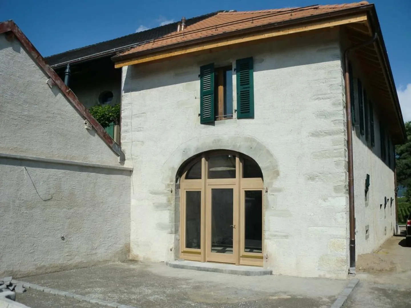 House in the Village, 5.5, 147 - Photo 1 of 12