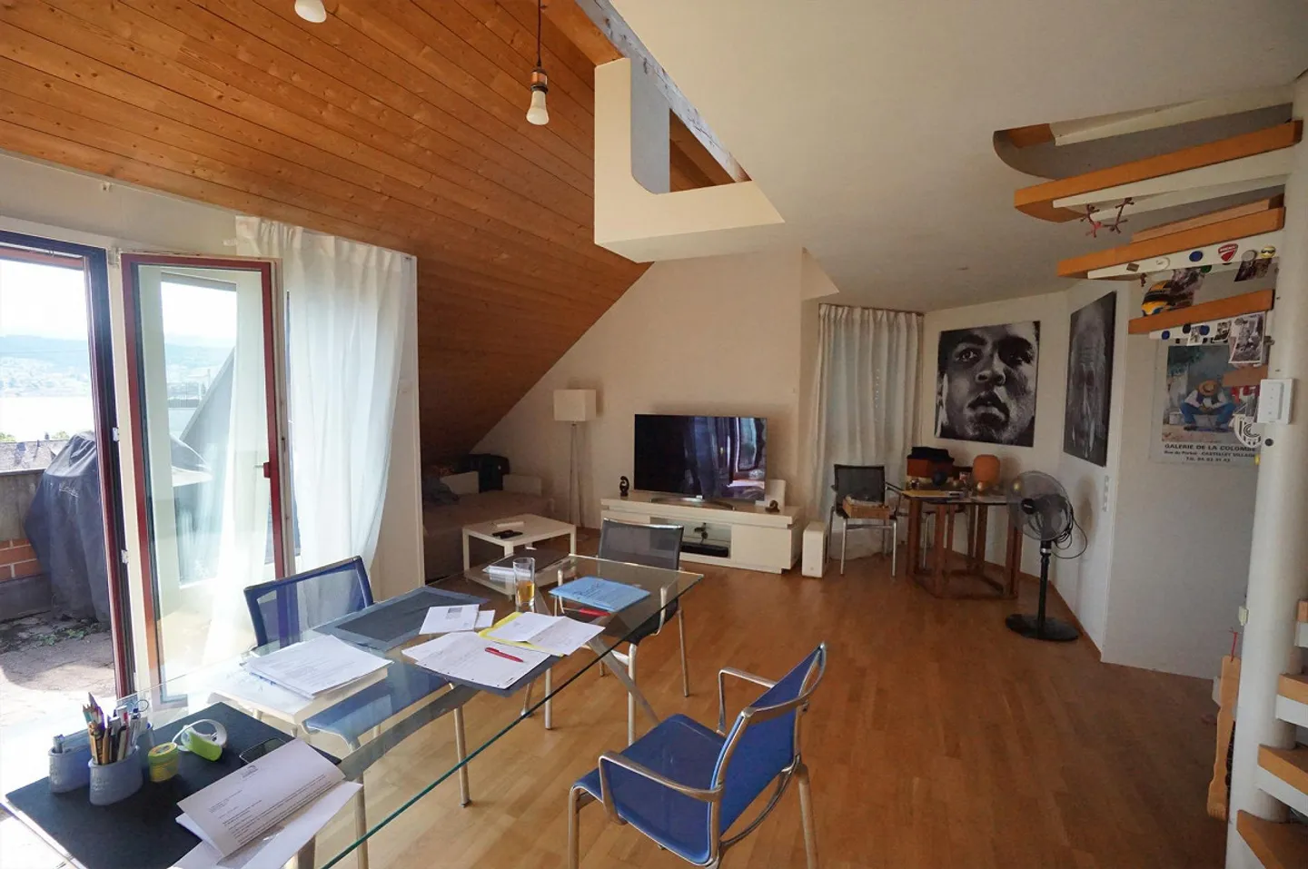Appartement en duplex de 3,5 pièces avec vue exceptionnelle sur le lac - Photo 5 sur 14