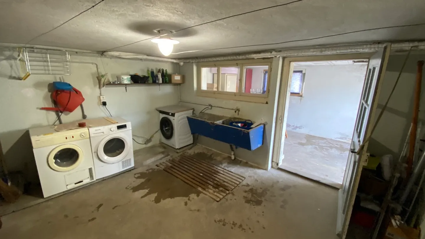 Dieses Familienhaus mit einem sehr schönen Grundstück - Foto 28 von 37