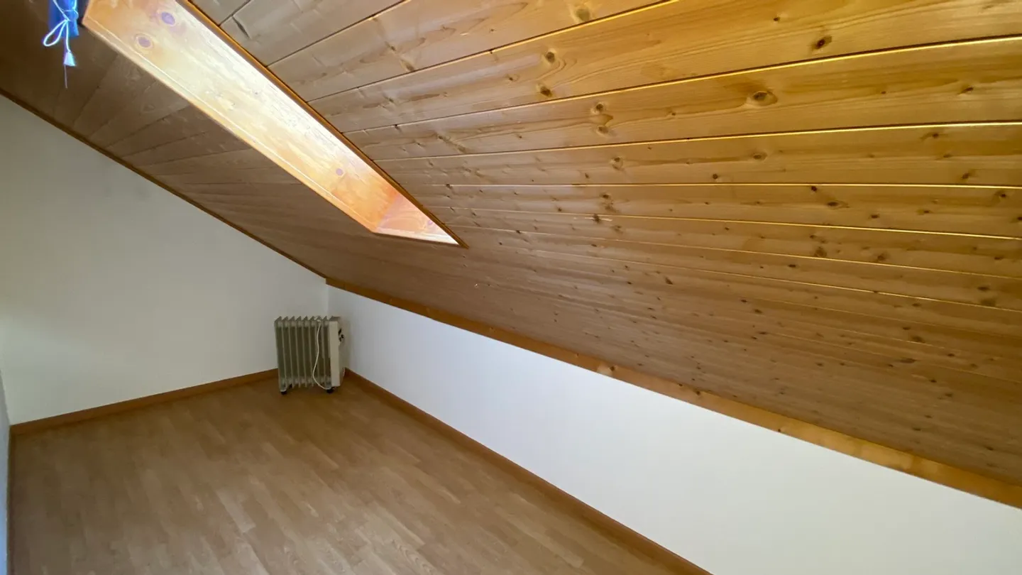 Dieses Familienhaus mit einem sehr schönen Grundstück - Foto 16 von 37