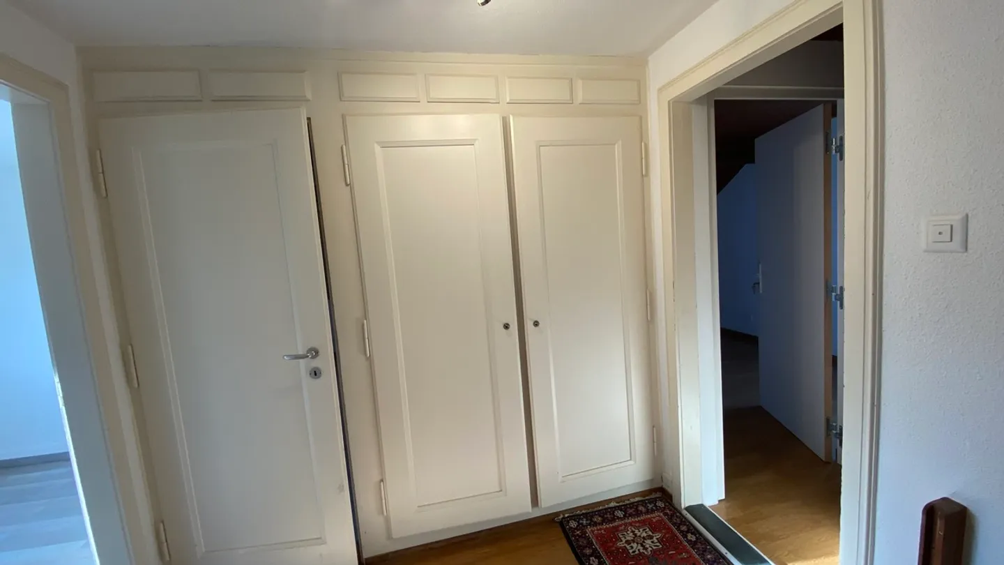 Dieses Familienhaus mit einem sehr schönen Grundstück - Foto 17 von 37