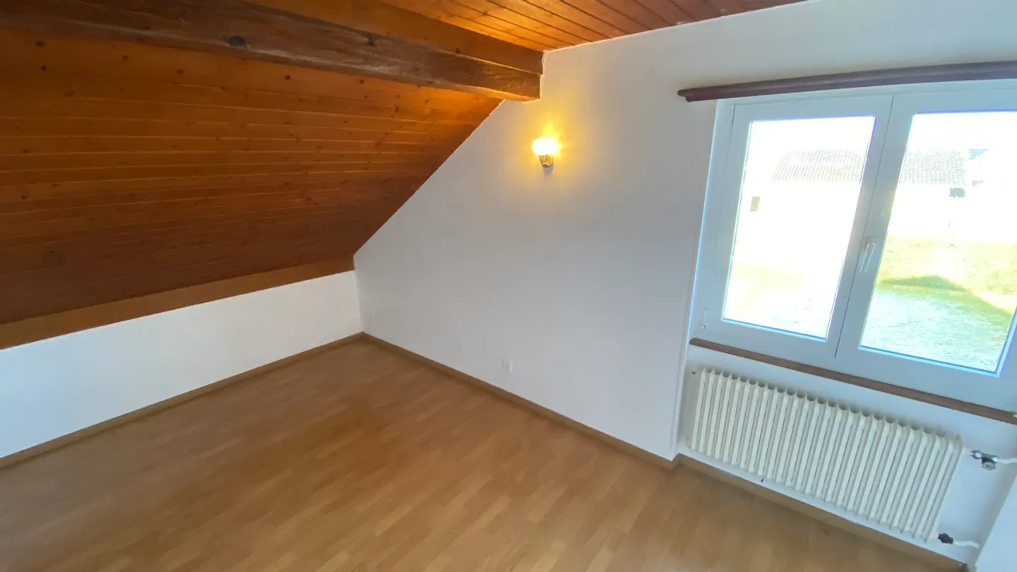 Dieses Familienhaus mit einem sehr schönen Grundstück - Foto 18 von 37