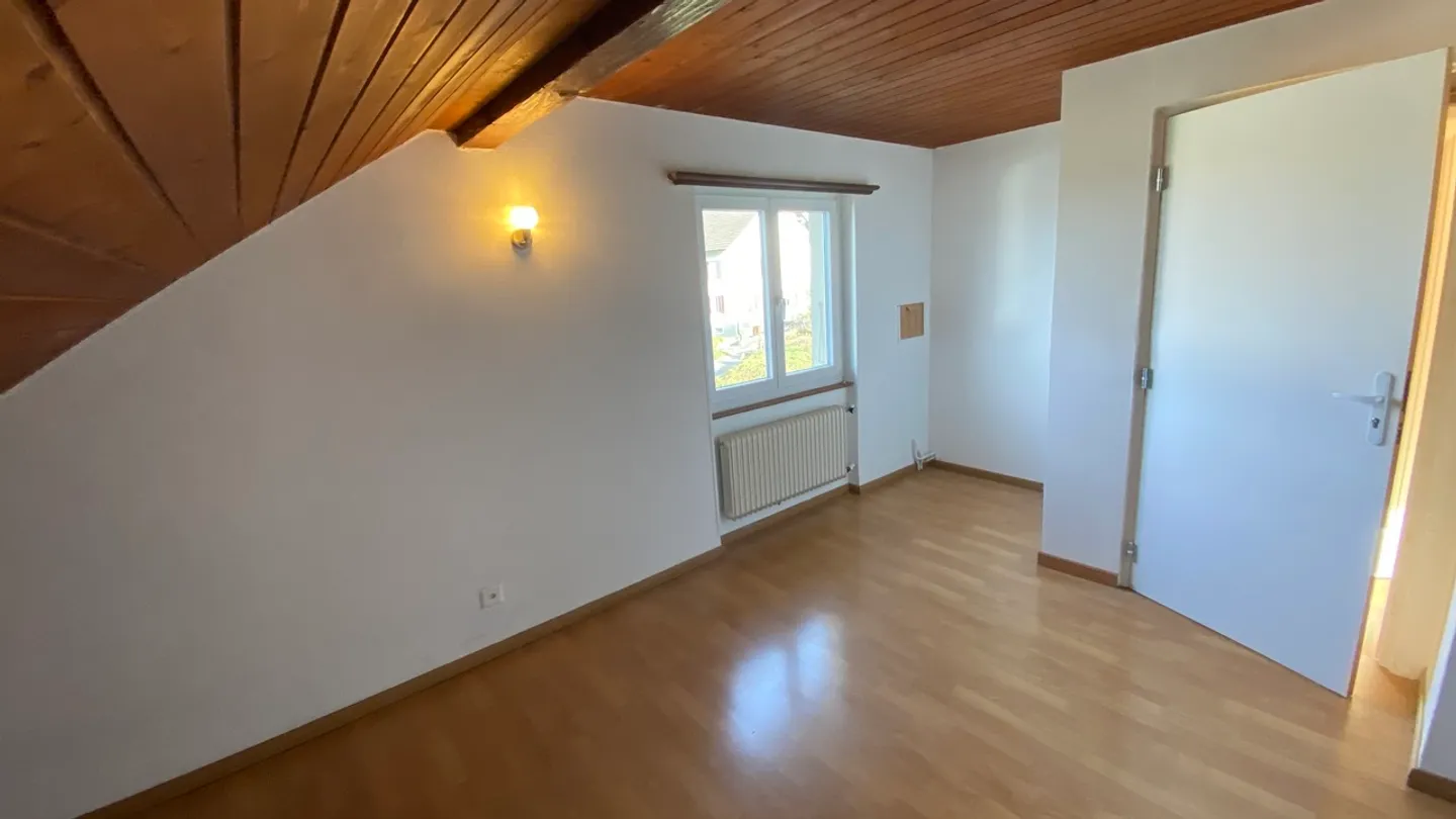Dieses Familienhaus mit einem sehr schönen Grundstück - Foto 19 von 37