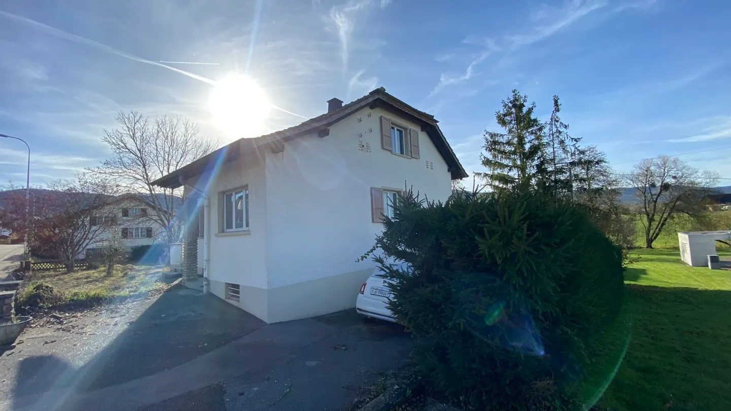 Dieses Familienhaus mit einem sehr schönen Grundstück - Foto 32 von 37