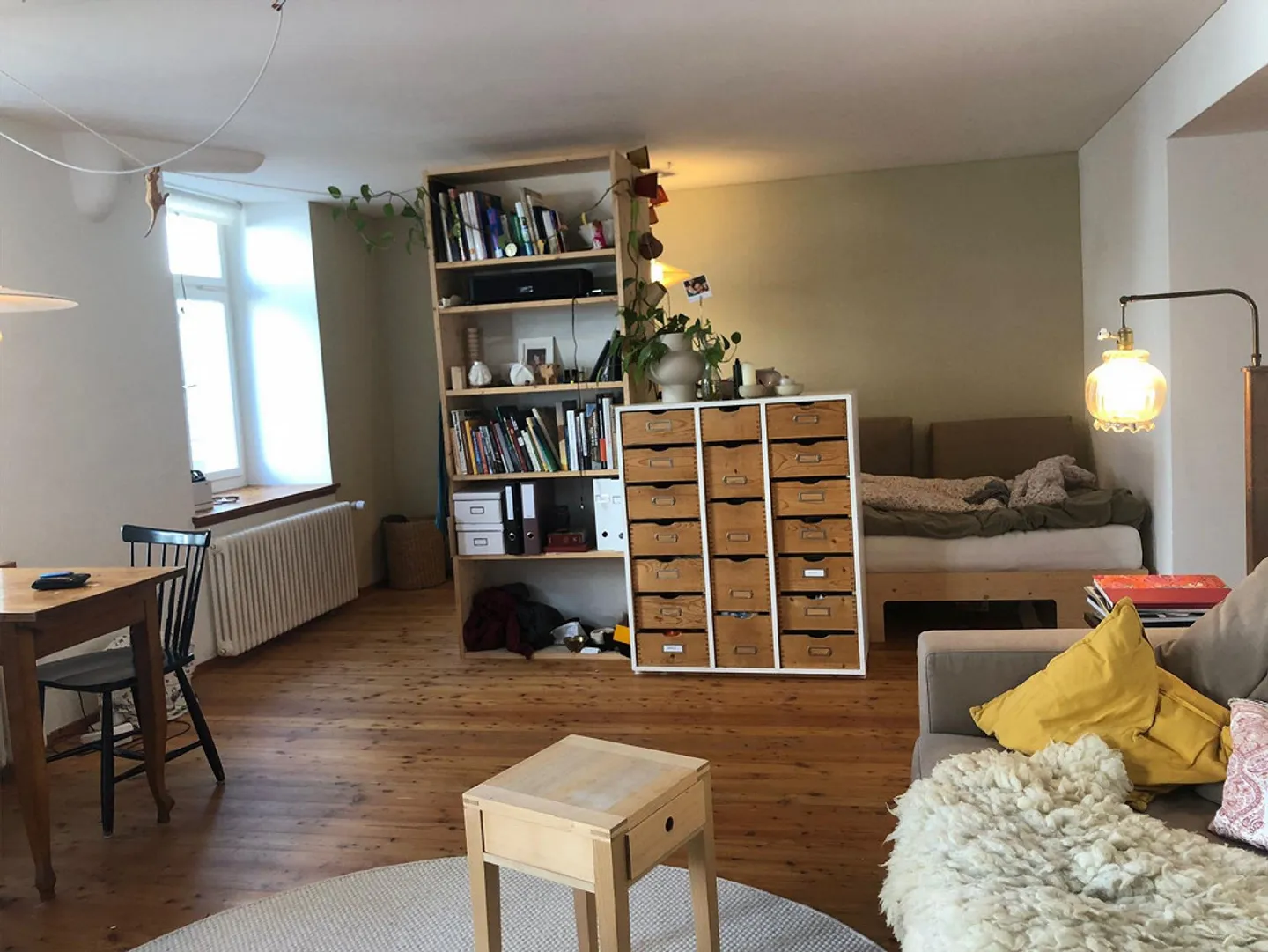 Studio apartment in 125-year-old townhouse / Office / Atelier - Photo 3 of 10