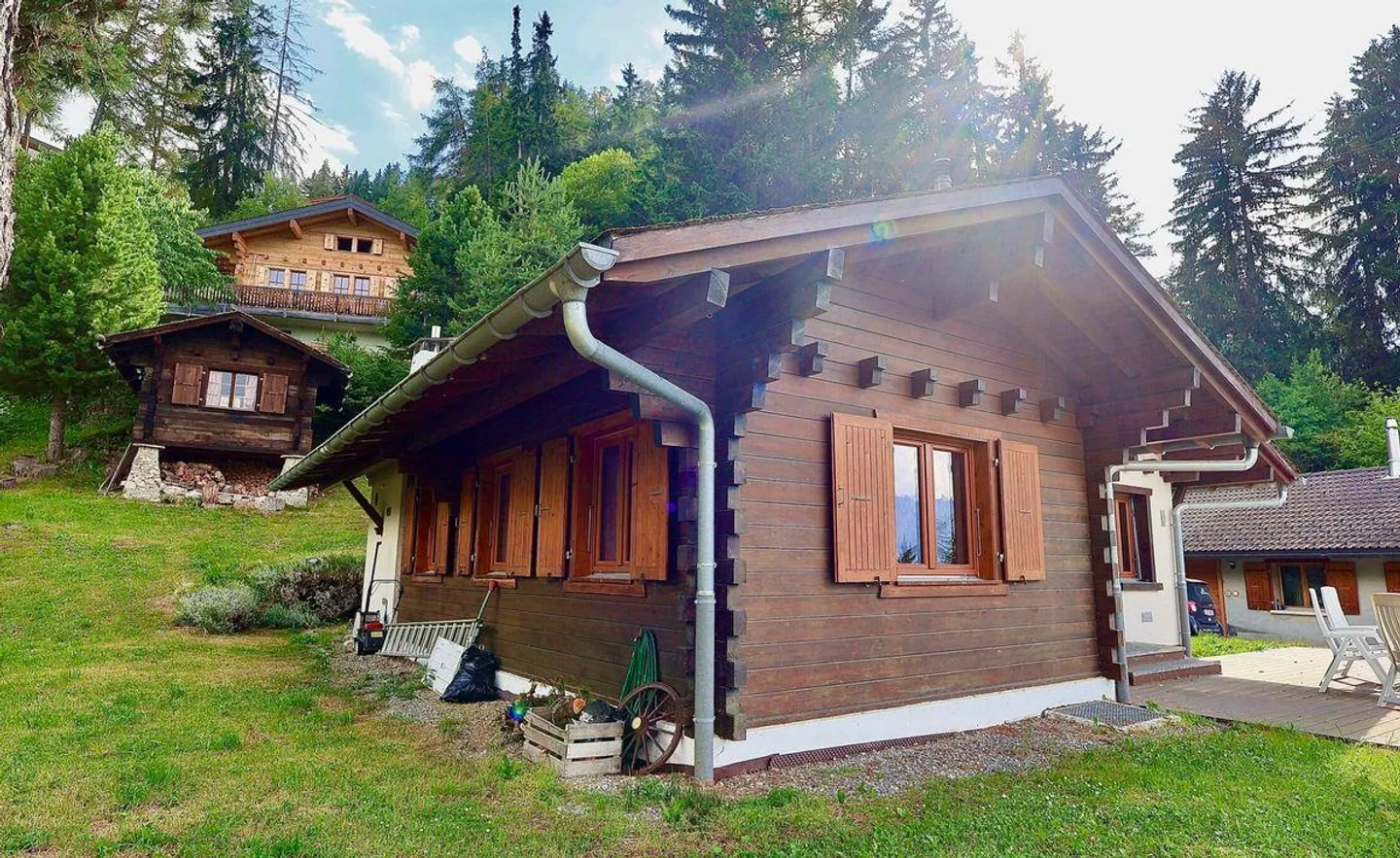 Charming Chalet in a Peaceful Mountain Haven - Photo 1 of 9